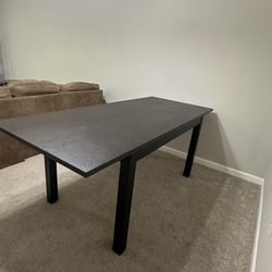 Expandable Dining Room Table 