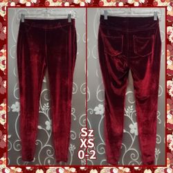 WOMENS BURGUNDY VELOUR PANTS SIZE XS
