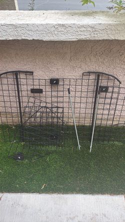 SUV or pick up dog cage