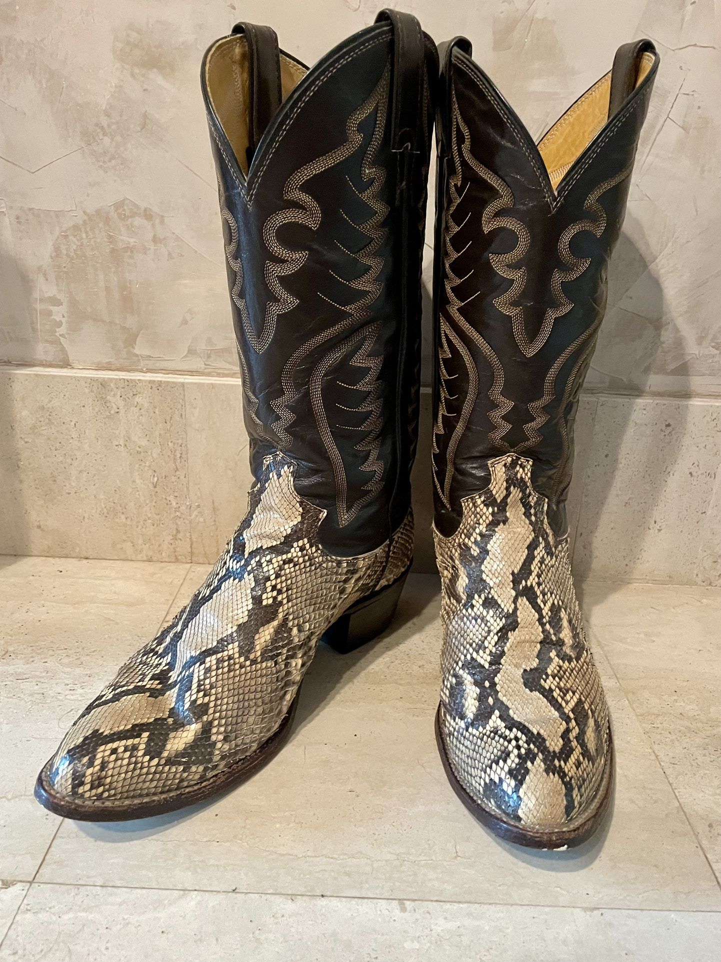 VINTAGE JUSTIN GOLDEN PYTHON SNAKESKIN COWBOY WESTERN BOOTS MENS 8.5D