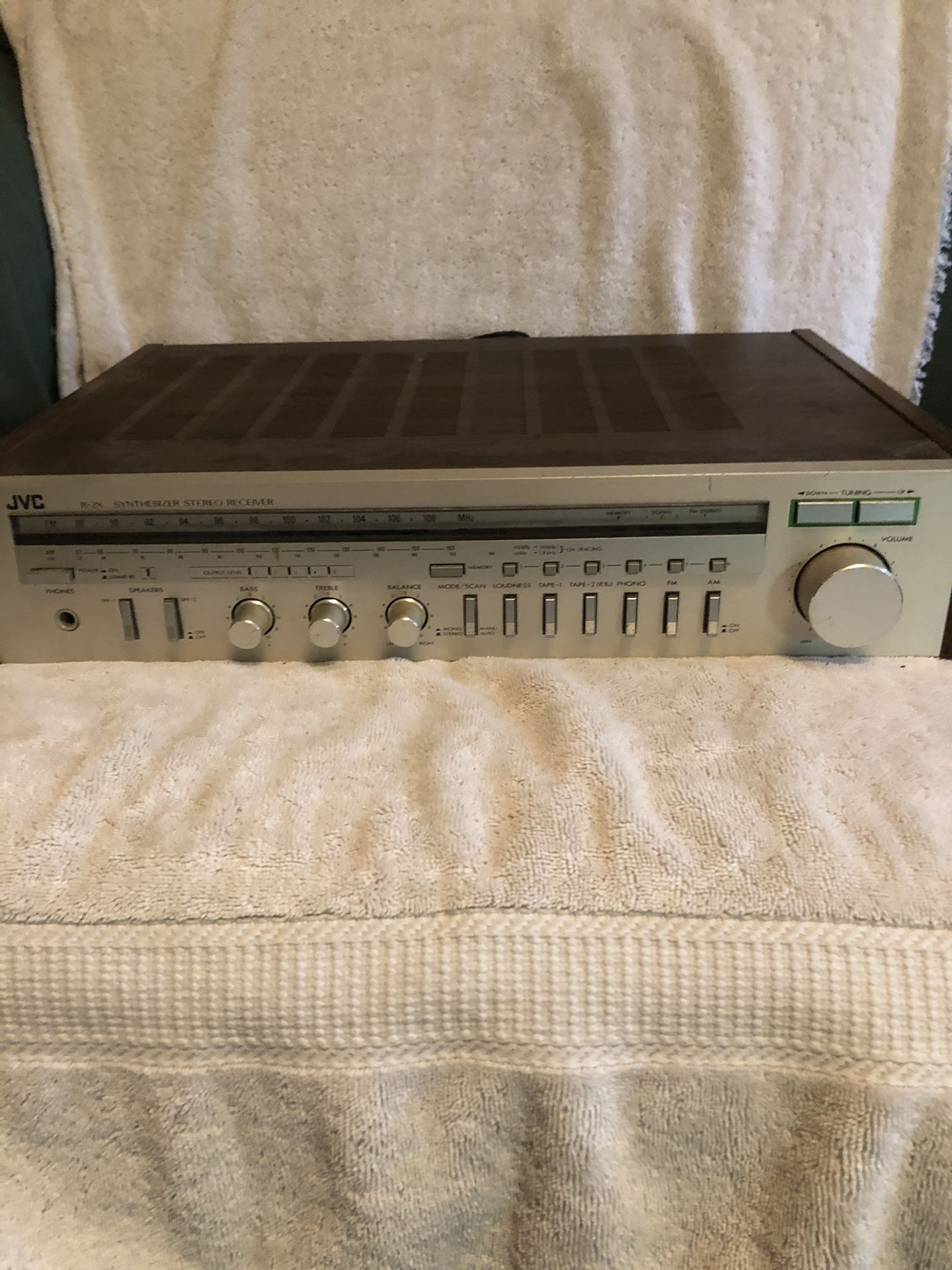 Vintage JVC R-2X AM/FM Synthesizer Stereo Receiver Nice Clean WORKING