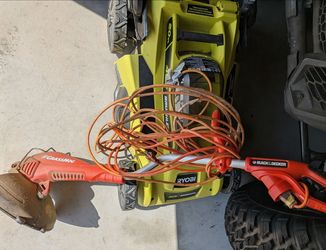 Black & Decker GrassHog Electric String Trimmer (w/ Extension Cord)