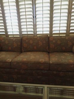 Sofa set