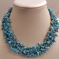 TURQUOISE NECKLACE 