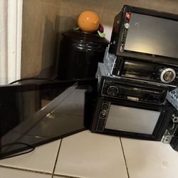Car Stereos For Selll 