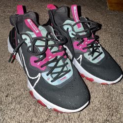 Nike Wmns React Vision 'Dark Smoke Grey Pink Blast'