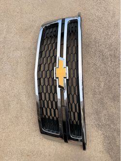 2017 Chevy Tahoe OEM grille
