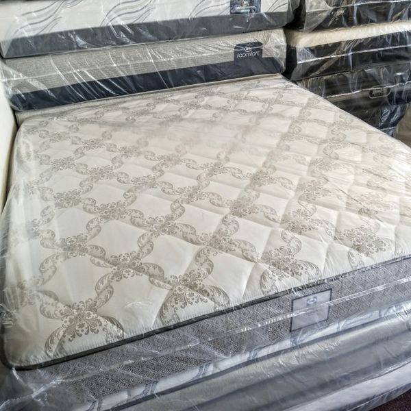 New King Size Sealy Posturepedic Mattress Nice Firm Furniture New King Size Sealy Posturepedic Mattress Nice Firm Furniture In Dallas Tx Offerup
