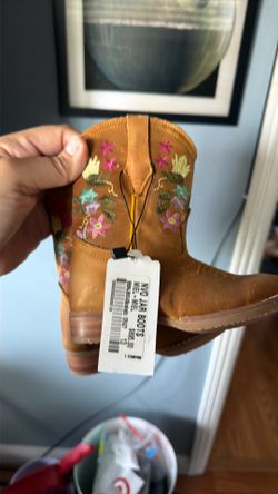 Cowgirl boots (from Mexico)