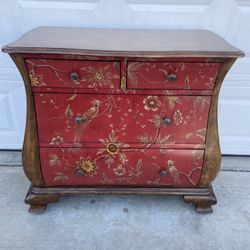 Bombay Chest