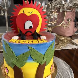 Bad Bunny’s Cake Topper