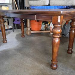 Ashley Furniture Solid Wood Desk – Traditional Style – 6/10 Condition