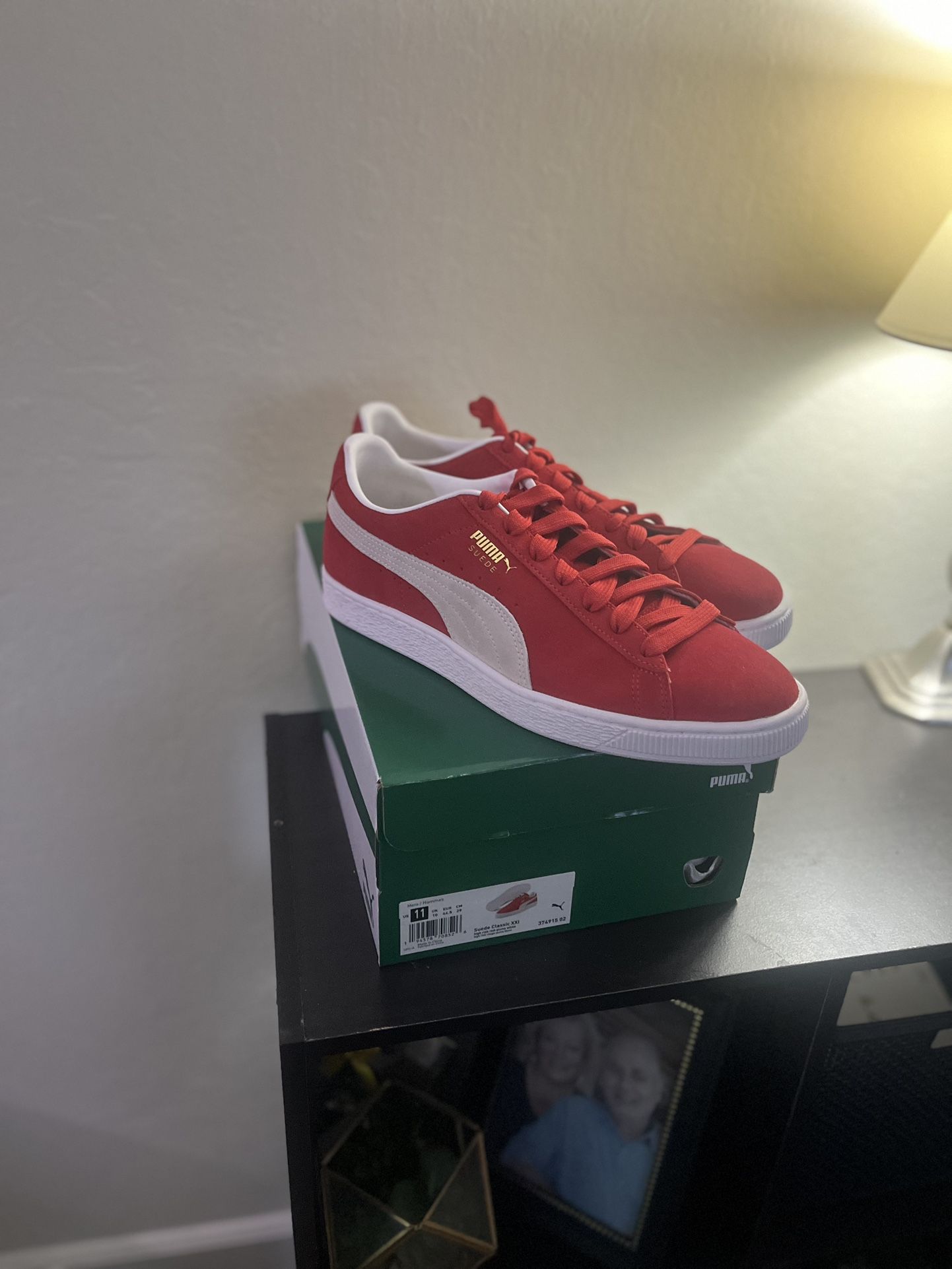 New Puma Mens Suede Shoe - Size 11
