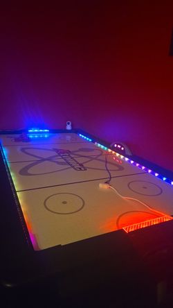 Air Hockey Table