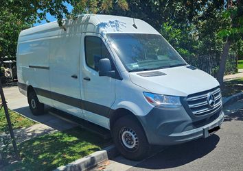 2019 Mercedes-Benz Sprinter 2500