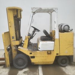 T.C.M Forklift 6000 Lb Lift Capacity, 3 Stage 