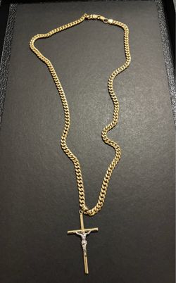 10 carat over 18 g 24 inch length with pendant brand new