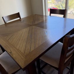 Dining Table + 4 Chairs