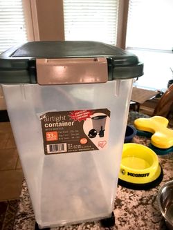 33 qt. Airtight Rolling Pet Food Container