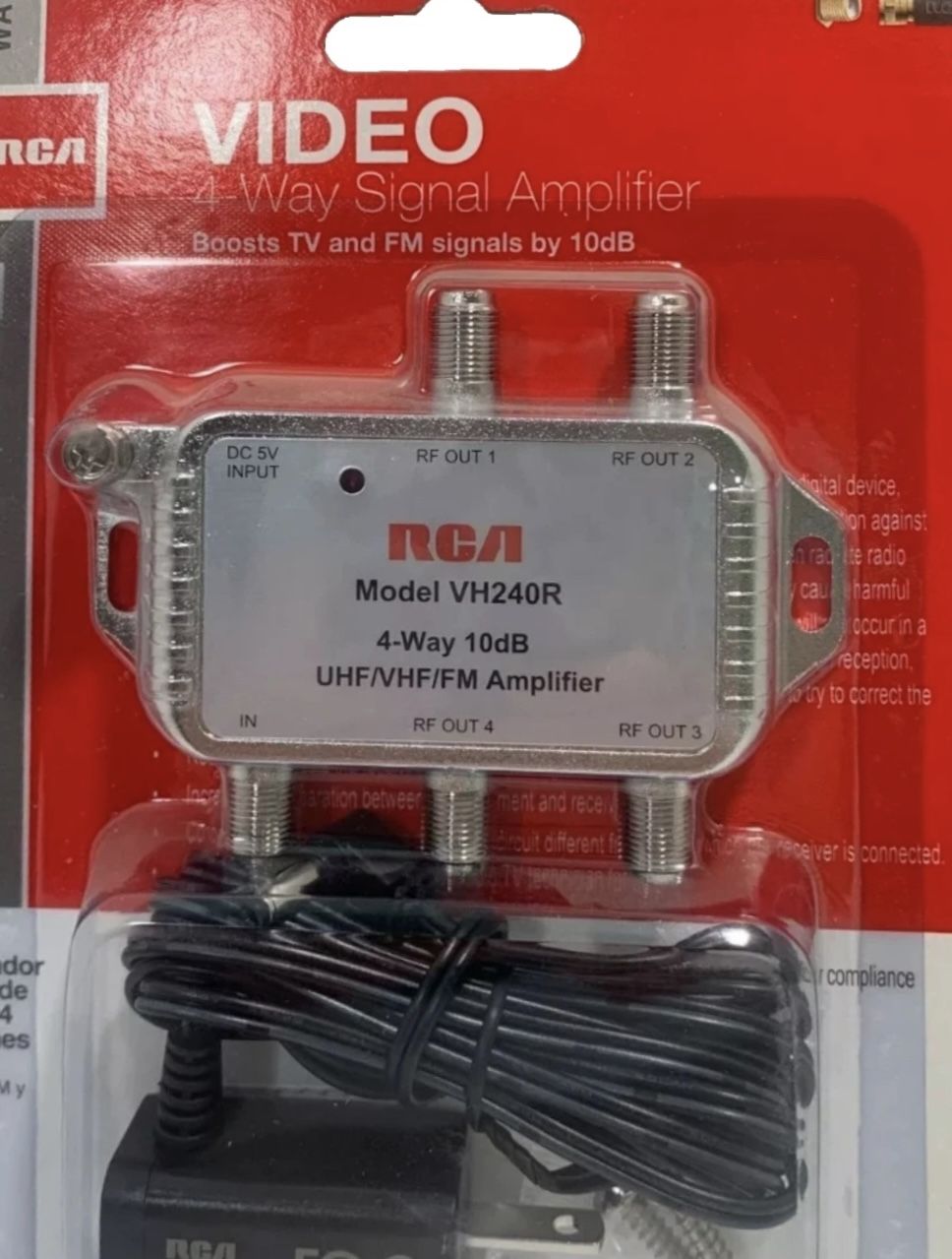 RCA 4-Way Video Signal Amplifier & Splitter Boosts TV and FM Signals VH240R NEW