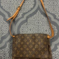 Louis Vuitton Bag. Original