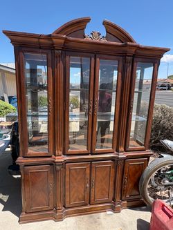 Display cabinet