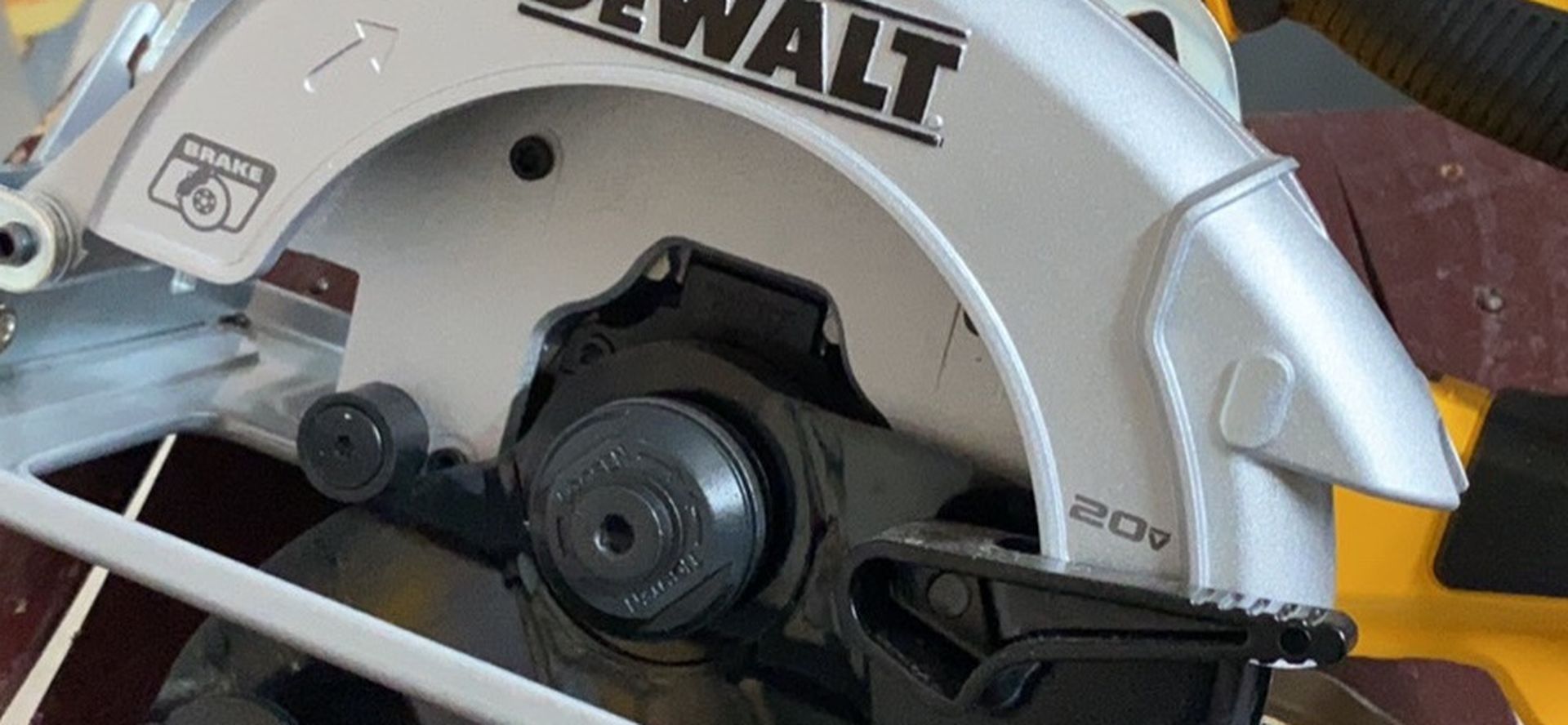 20-Volt MAX Cordless 6-1/2 in. Circular Saw (Tool-Only)