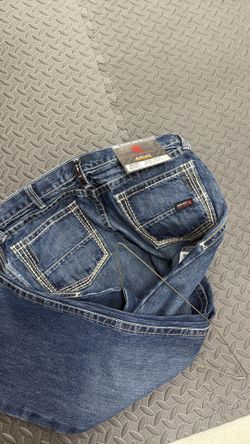 New Ariats Fr M4 38x32 90