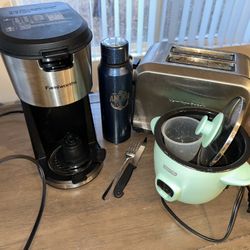 Coffe Maker, Thermos Bottle, Toaster, Rice Cooker, Etc