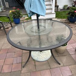 Large Round Patio Table