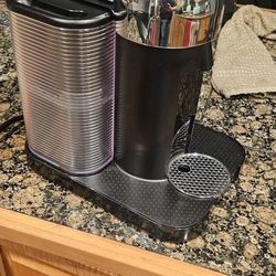 Nespresso Breville Virtuo Coffee Maker