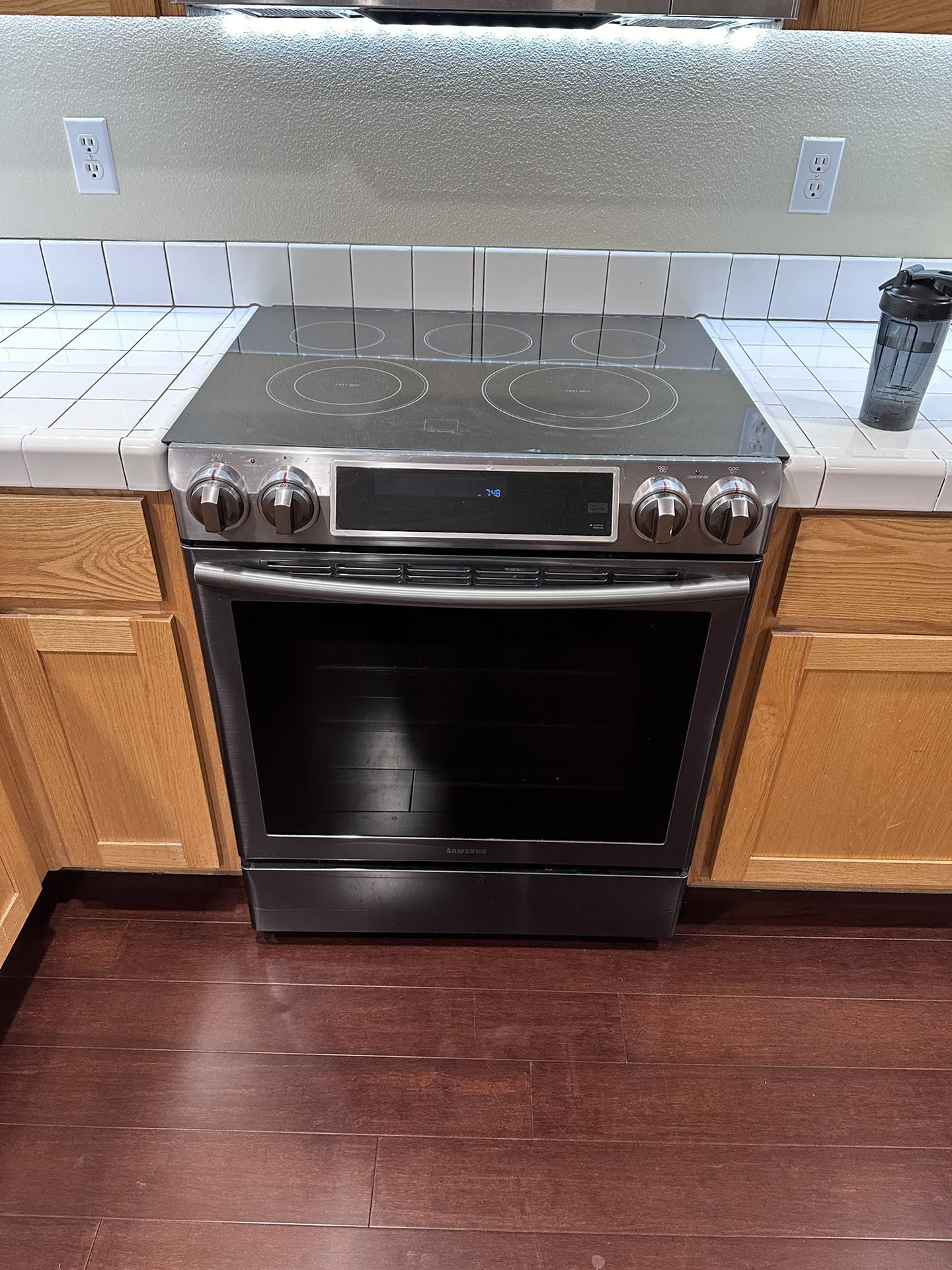 Samsung Electric Glass Top Stove 