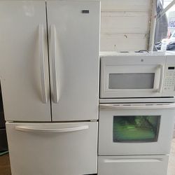 OFF WHITE KITCHEN APPLIANCES , FREE DELIVERY AND INSTALLATION,  30 DAYS WARRANTY 