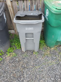 45 Gallon Trash Can