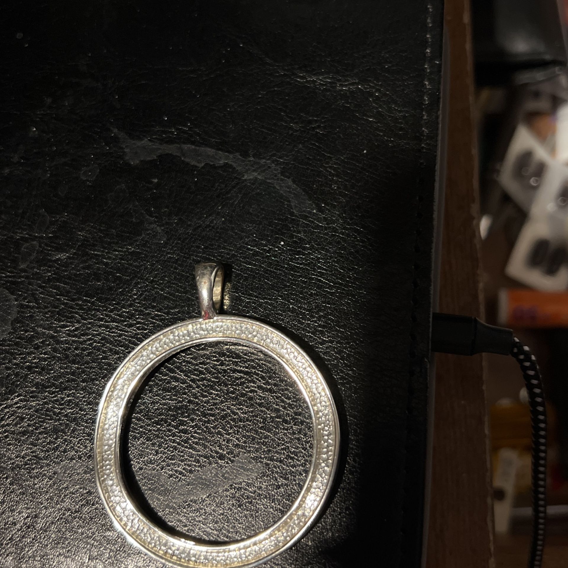 A brooch for necklace