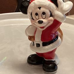 4” Tall Ceramic Vintage Mickey Mouse Waiving Santa Figurine 