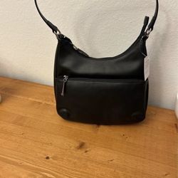 New - Black Purse (Giani Bernini)