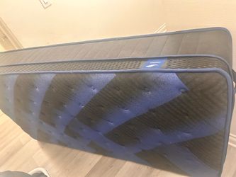 Comfort Twin Mattress Blue and Black