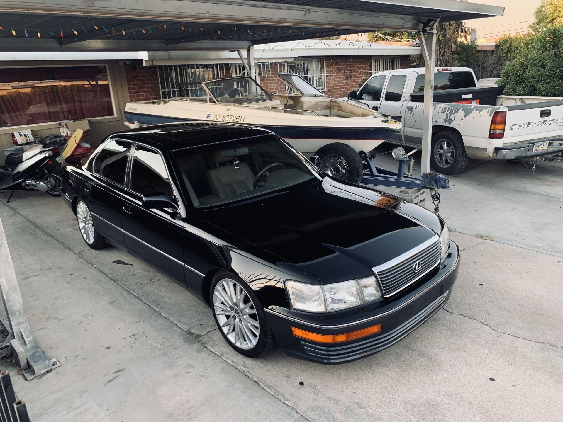 1994 Lexus LS 400