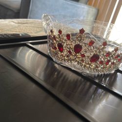 Royalty Gold Crown