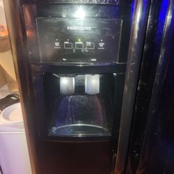 $100 For This Perfectly Working FRIGIDAIRE FRIDGE! 