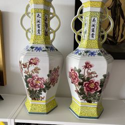 Chinese vases (2)