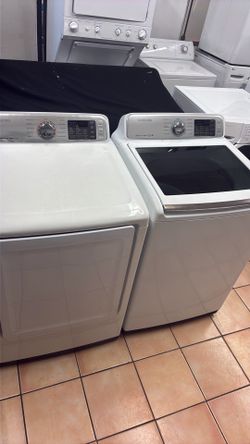 WASHER AND ELECTRIC DEYER 220 v
