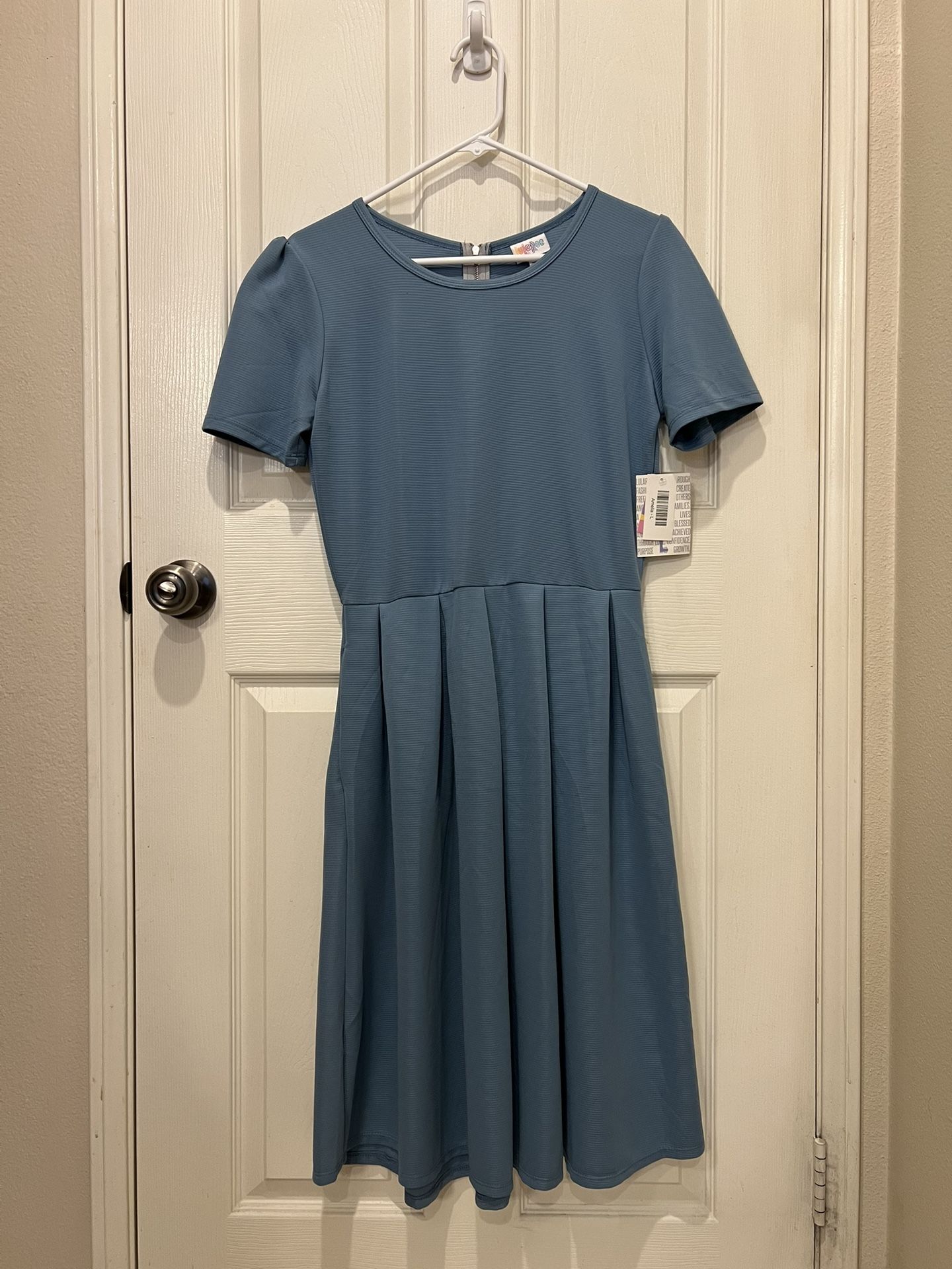 Lularoe Amelia Dress