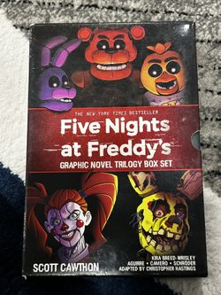 FIVE NIGHTS AT FREDDY’S TRILOGY GRAPHIC NOVEL SET