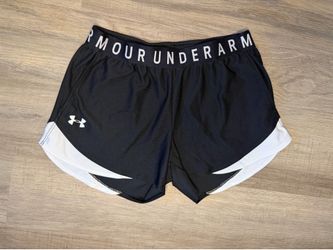 Athletic shorts