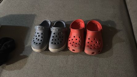 Used sandals