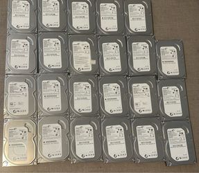 Lot of 23 Seagate Barracuda 7200.12 500GB SATA 3.5" Hard Drives