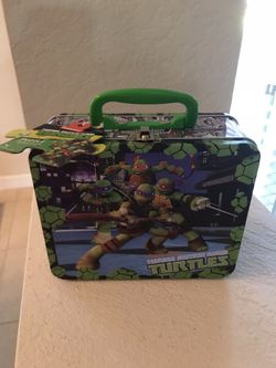 New Ninja Turtle box with puzzle