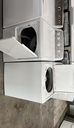 GE Top Load Washer & Dryer Set – Agitator, White, Clean
